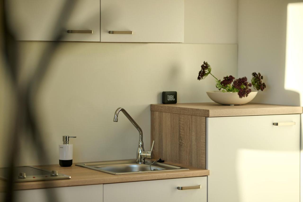 Charmantes Apartment Im Gruenen Брегенц Екстериор снимка