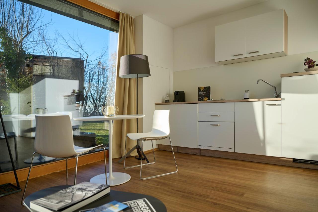 Charmantes Apartment Im Gruenen Брегенц Екстериор снимка